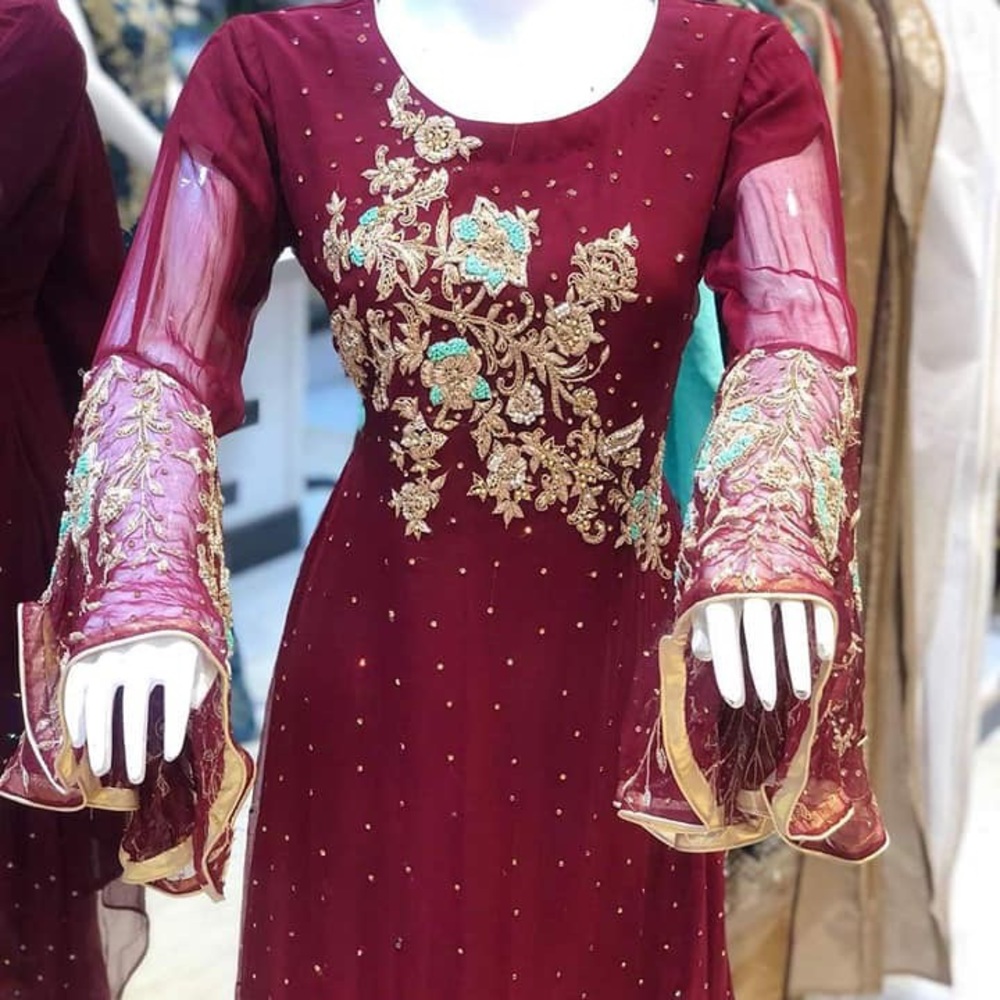 Fancy lehanga - Picture 3 of 5